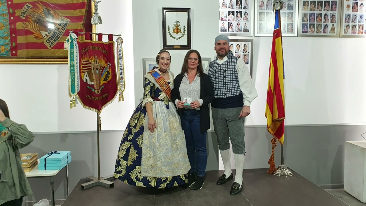 regalos de fallera mayor a su comisión